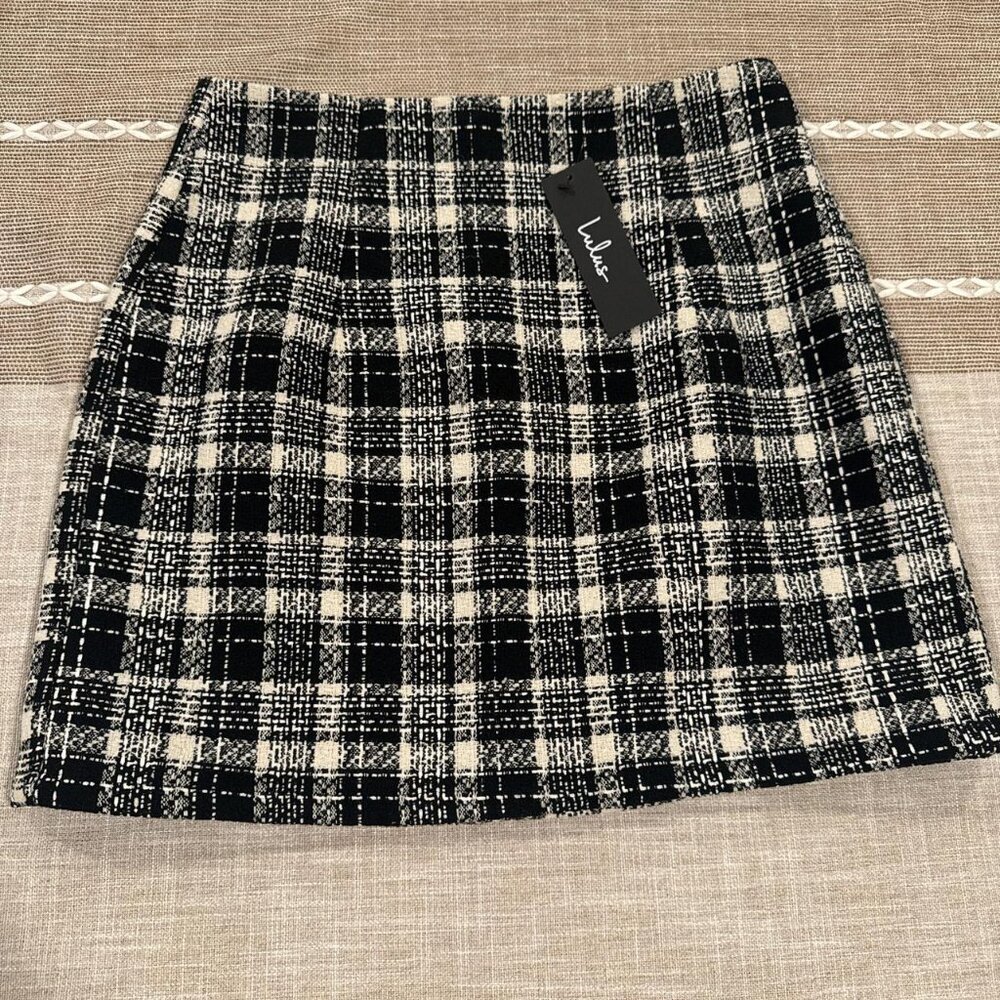 LULUS black and cream plaid mini skirt